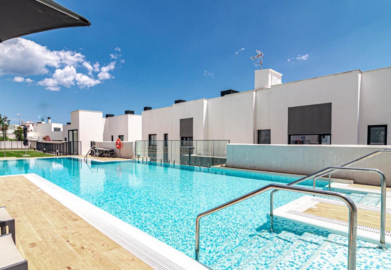 Sb4Bb - Apotel Las Mesas By Roomservices Estepona Zewnętrze zdjęcie